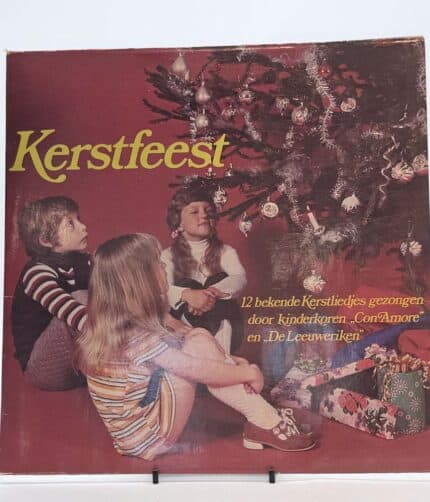 Jeugdensemble "Con Amore", de Leeuweriken - Kerstfeest (12 Bekende Kerstliedjes Gezongen Door Kinderkoren "Con Amore" en "De Leeuweriken")